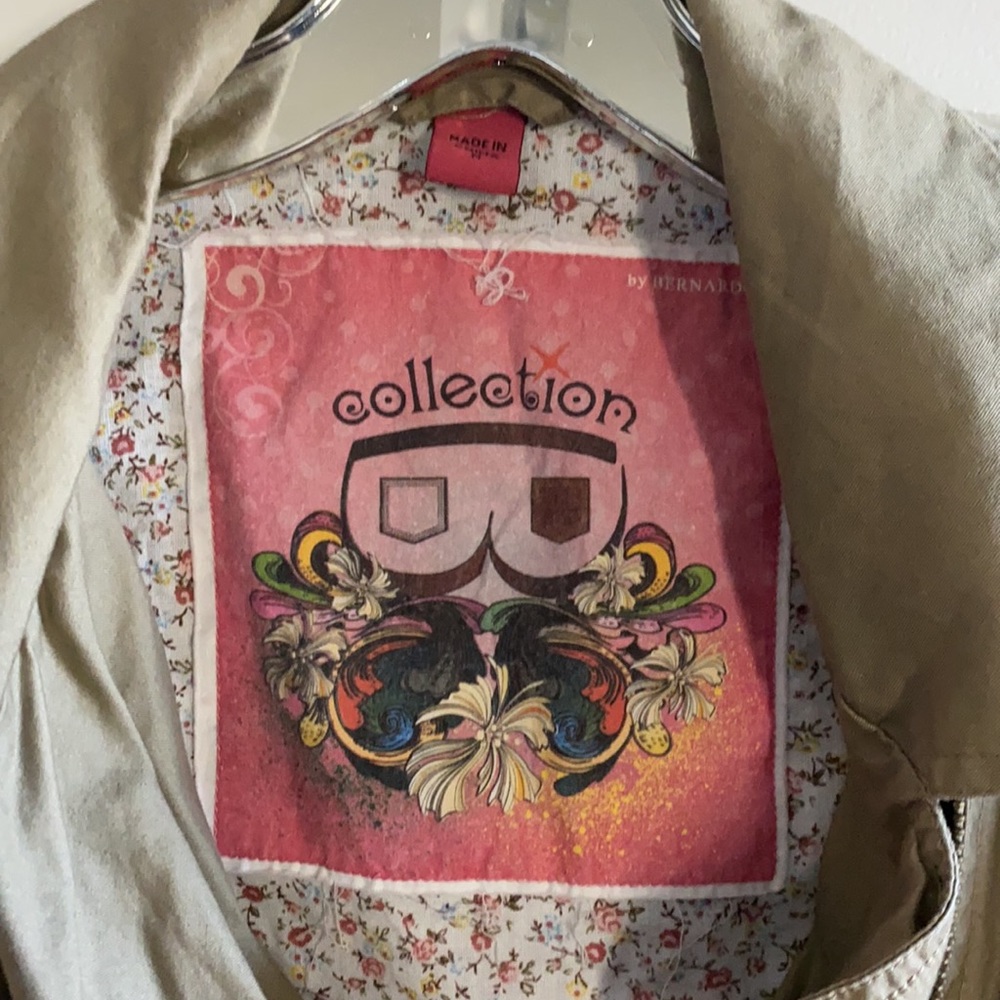 Jacket - Picture 2 of 4